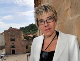 Los chinos dan un papel secundario al idioma español