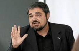 Carlos Aganzo, director de "El Norte de Castilla", homenajeado por los Poetas del Campo Grande