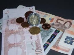 UGT recibe 287.500 euros para programas de inmersión dirigidos a inmigrantes