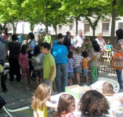 El CIL de Cuéllar participa en la IV Feria de la Juventud de la localidad