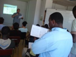 Éxito de la charla sobre gestiones en Internet